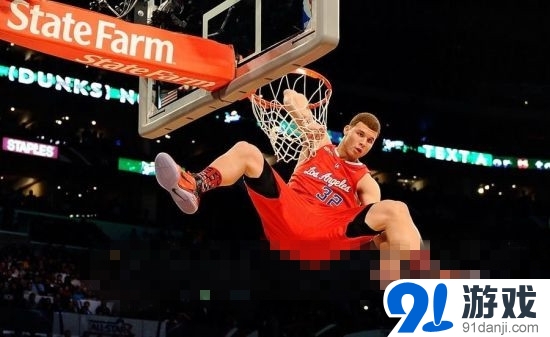 NBA 2K16跳步上籃按鍵操作方法 怎么跳步上籃