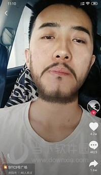 抖音里面有胡子的特效在哪里