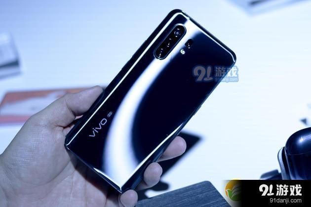 vivo X30/X30pro手机使用深度对比实用评测_52z.com